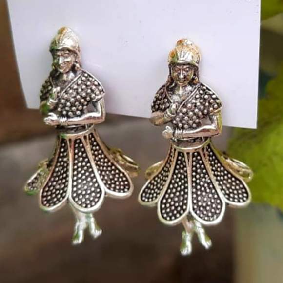 H&M Jewelry - Antique Dancing girl drop Earrings for girls and women silver color dancing doll